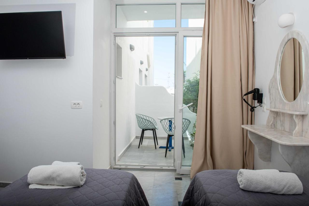Cyclades Hotel Karterados  Exterior photo