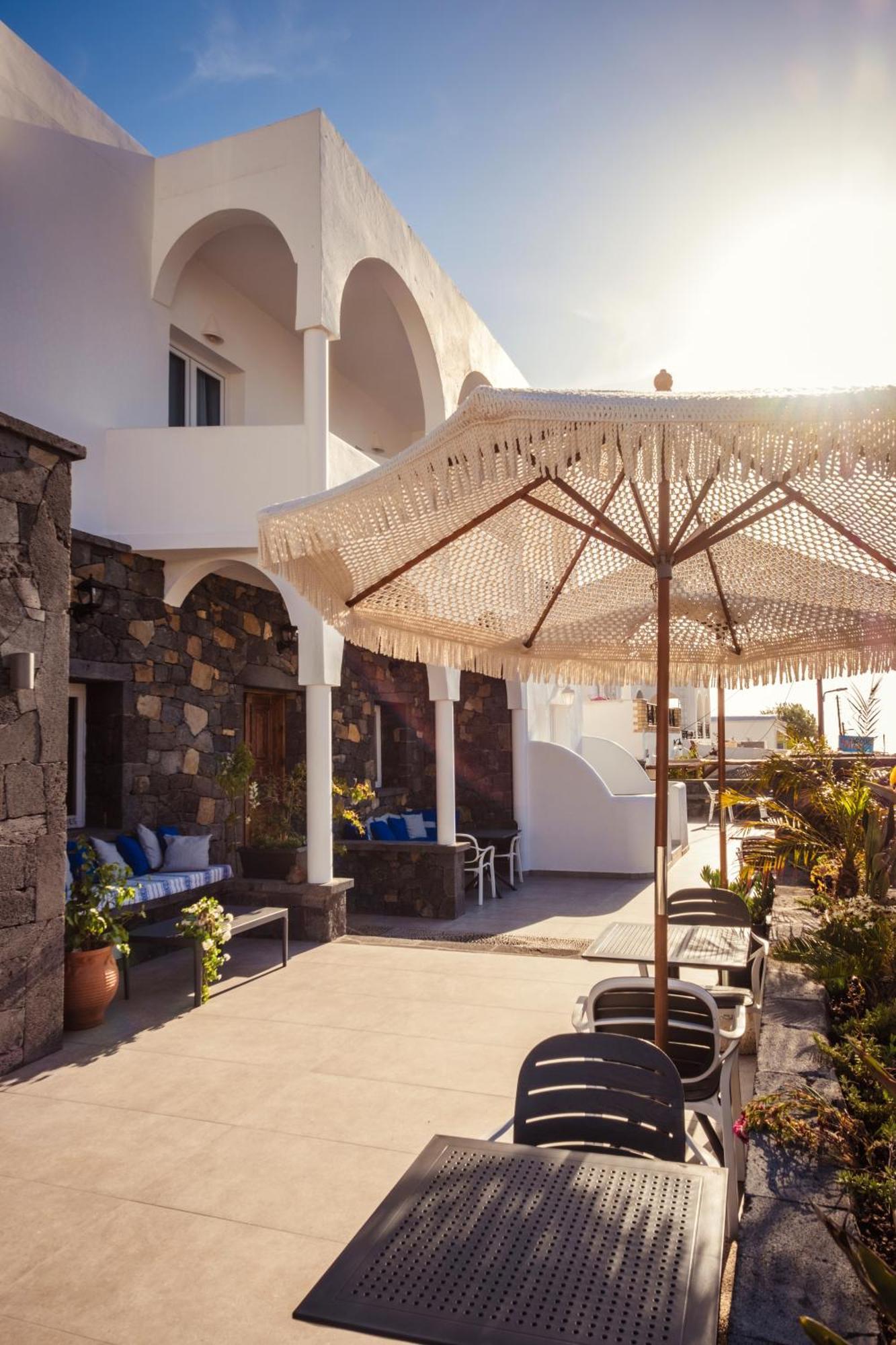 Cyclades Hotel Karterados  Exterior photo